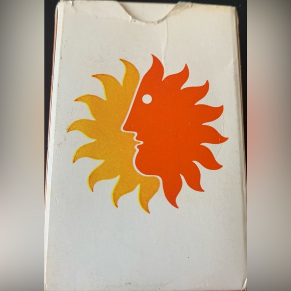 AIRLINES PLAYING CARDS - Picture 2 of 2